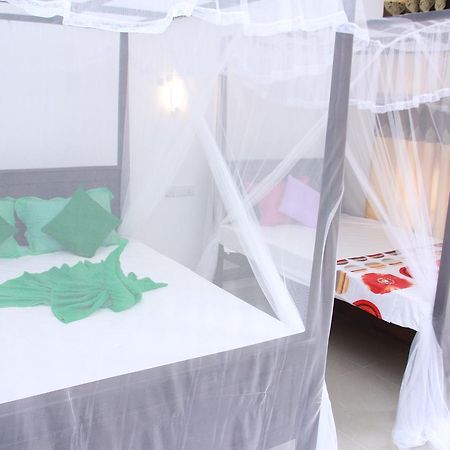 Mirissa White Plaza 호텔 외부 사진