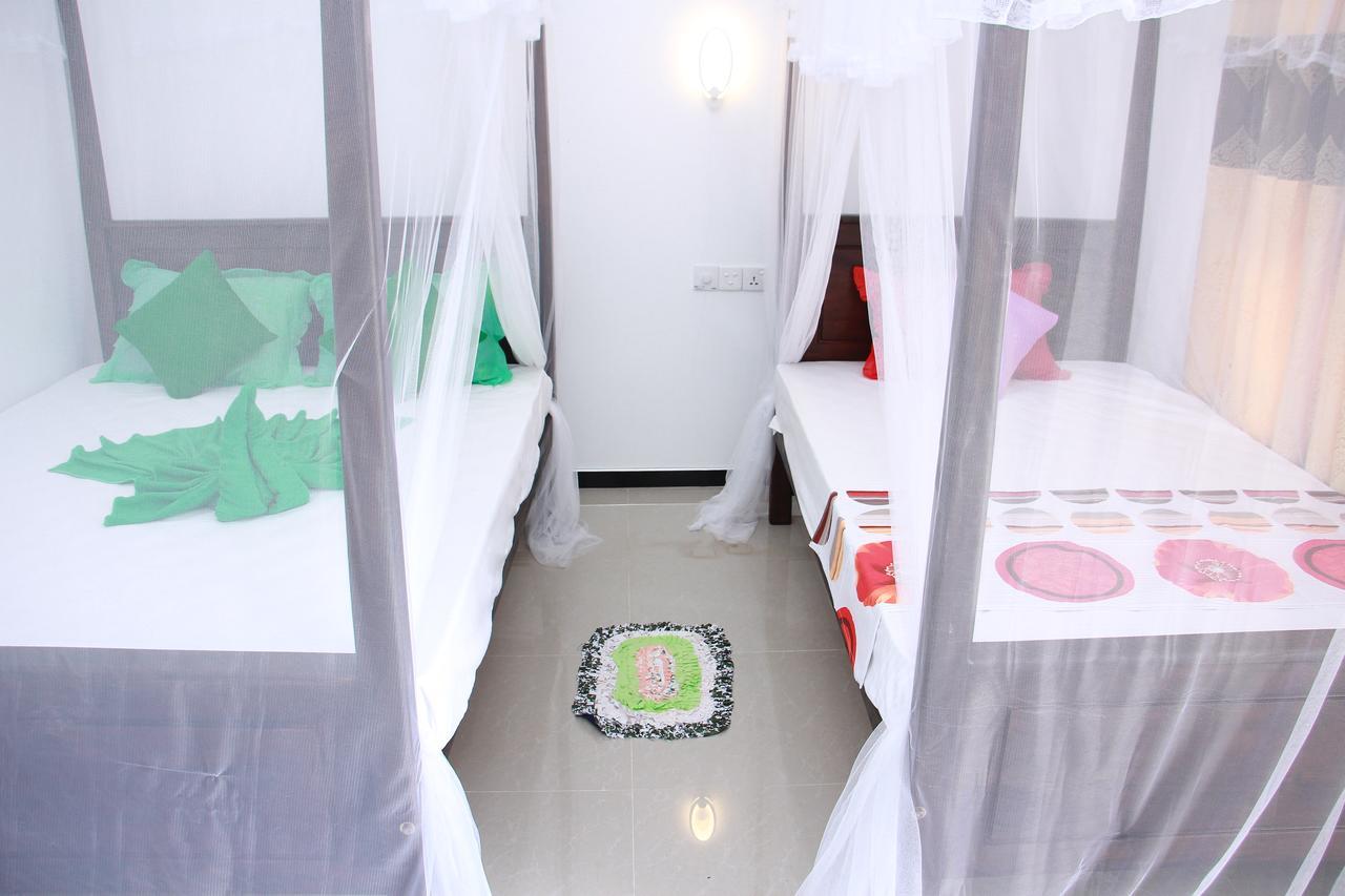 Mirissa White Plaza 호텔 외부 사진