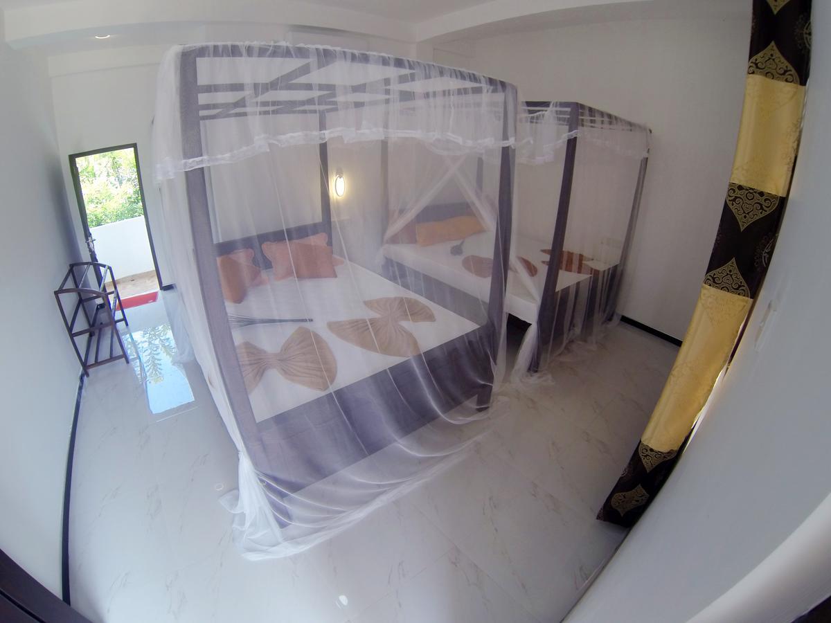 Mirissa White Plaza 호텔 외부 사진