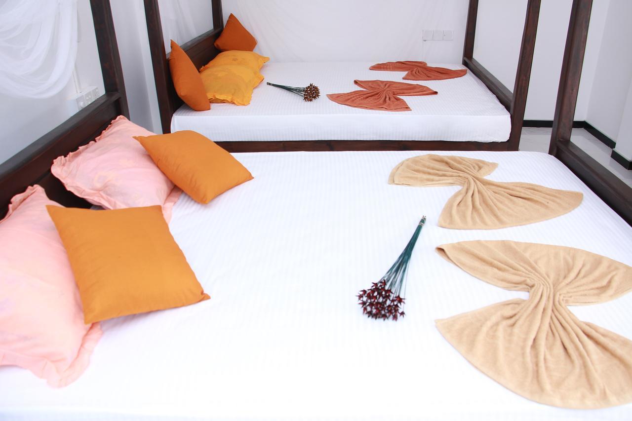 Mirissa White Plaza 호텔 외부 사진